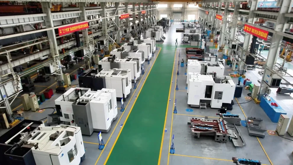 DMTG horizontal machining centers in the manufacturing hall